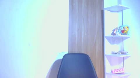 paulina online show from August 1, 5:23 pm
