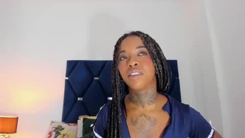 Pauline online show from October 2, 1:23 am