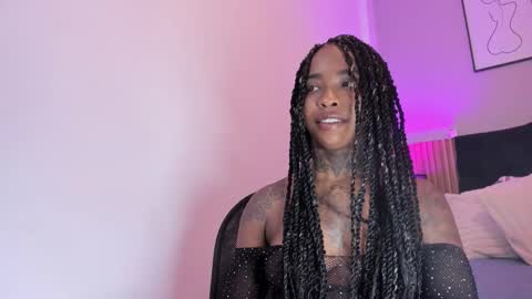 Pauline online show from March 27, 8:26 am