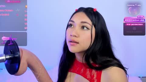 Pauline online show from December 4, 3:26 am