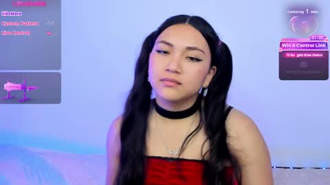 Pauline online show from December 14, 3:07 am