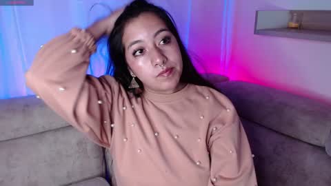 Paula online show from December 4, 12:03 pm