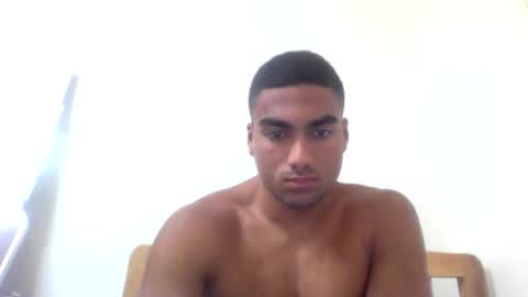 Snapshot of paulobonaventuree chatting on February 16, 7:32 pm paulo online show from February 16, 7:32 pm