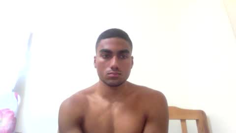 Snapshot of paulobonaventuree chatting on February 17, 7:09 pm paulo online show from February 17, 7:09 pm