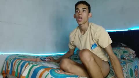 paulosex12 online show from October 18, 4:30 pm