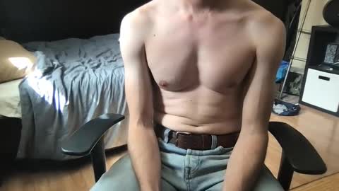 Snapshot of paulsender chatting on September 14, 7:35 pm Paul Sender online show from September 14, 7:35 pm