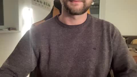 Snapshot of paulsimpsn chatting on October 22, 6:40 pm love bush online show from October 22, 6:40 pm