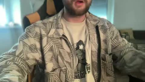 Snapshot of paulsimpsn chatting on November 1, 11:12 am love bush online show from November 1, 11:12 am