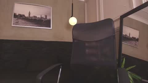 Pavlova online show from October 5, 8:29 pm