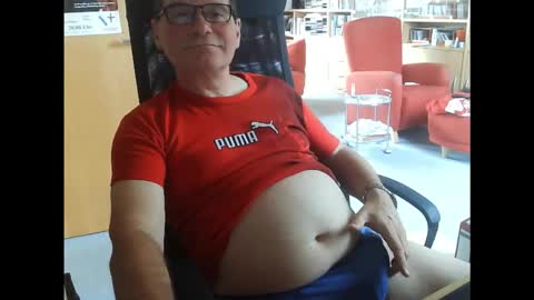 Snapshot of pavlovsdog2006 chatting on November 24, 9:42 am Pavlov aka Peter online show from November 24, 9:42 am