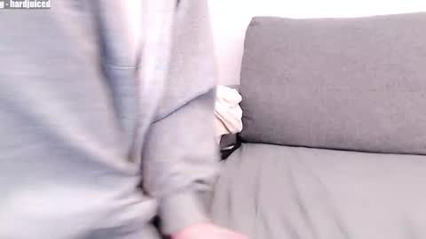 pawclaw online show from February 26, 12:31 am