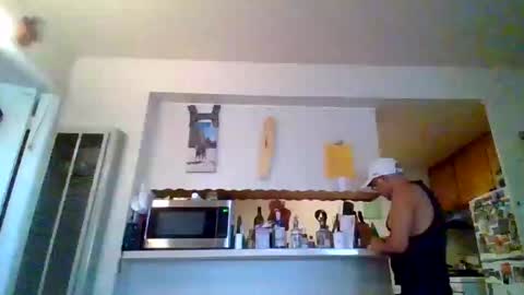 pawgkiller online show from June 6, 5:50 pm