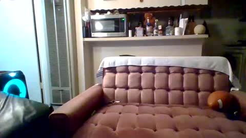 pawgkiller online show from June 8, 2:28 pm