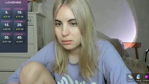 Allisses online show from December 17, 5:46 am