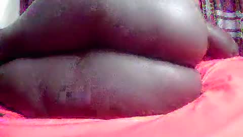 Snapshot of pay2playangel12 chatting on January 5, 1:04 pm Coco channel online show from January 5, 1:04 pm