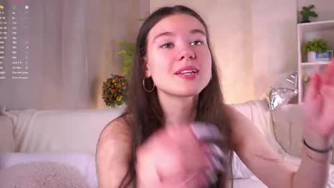 Beautiful Mila online show from May 18, 2:40 am
