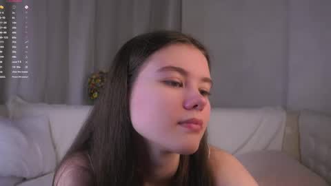Beautiful Mila online show from May 28, 3:04 am