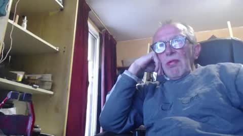 pc8474408 online show from March 14, 4:56 pm