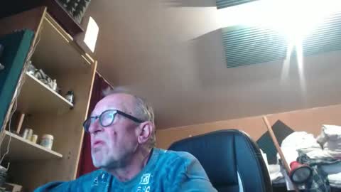 pc8474408 online show from March 28, 12:16 pm