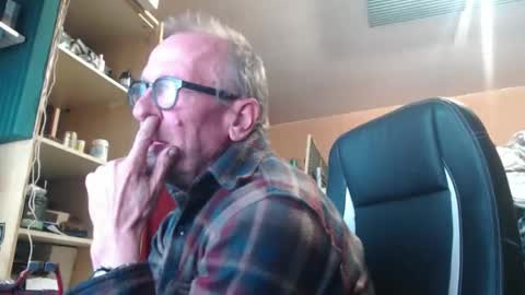 pc8474408 online show from March 29, 12:21 am