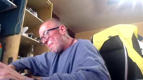pc8474408 online show from June 8, 4:07 pm