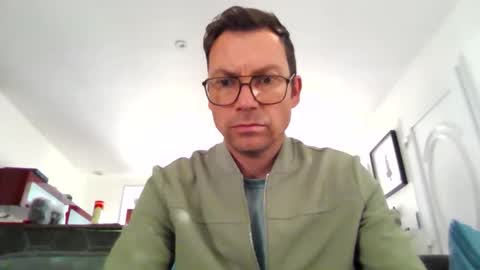 pchittt online show from February 14, 3:31 pm