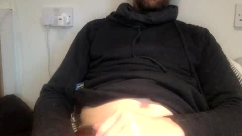 pea23 online show from December 8, 3:45 pm