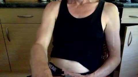 pea23 online show from July 8, 12:31 pm