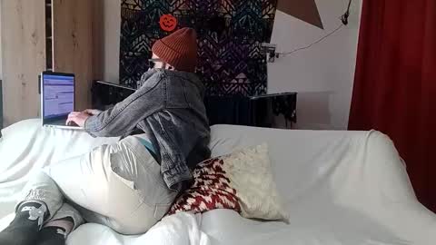 peacefulness93 online show from March 30, 10:27 am