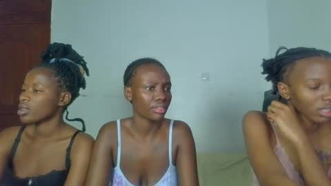 peach_ebonny online show from June 28, 6:14 pm