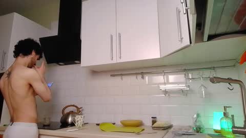 Snapshot of peachcreamcouple chatting on September 25, 9:40 pm Lexy Peach online show from September 25, 9:40 pm