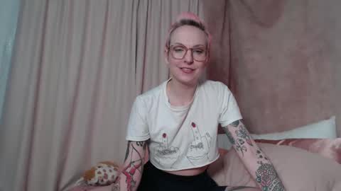 Peach online show from February 20, 4:53 am