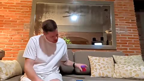 Snapshot of peachespunkins chatting on November 11, 1:16 am peachespunkins online show from November 11, 1:16 am