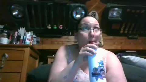 Snapshot of peachtree197 chatting on March 4, 3:12 am peachtree197 online show from March 4, 3:12 am