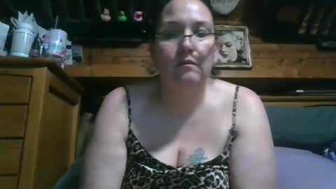 Snapshot of peachtree197 chatting on March 19, 3:21 am peachtree197 online show from March 19, 3:21 am