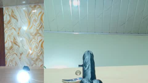Snapshot of peachy__baby chatting on June 11, 11:08 am peachy__baby online show from June 11, 11:08 am