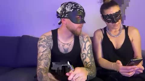 peachyandbarb online show from December 4, 8:28 pm