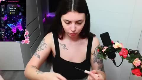 Snapshot of peachybabe__ chatting on April 8, 5:57 pm Peachy online show from April 8, 5:57 pm