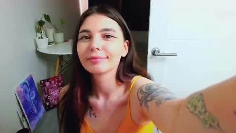 Peachy online show from August 5, 4:32 pm