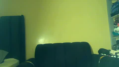 Snapshot of peachyglow_08 chatting on July 11, 10:51 am curvy online show from July 11, 10:51 am