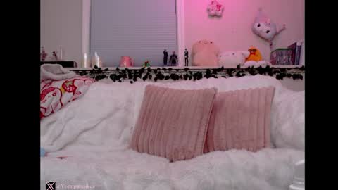 Snapshot of peachypeachgirl chatting on January 24, 2:49 am peachypeachgirl online show from January 24, 2:49 am