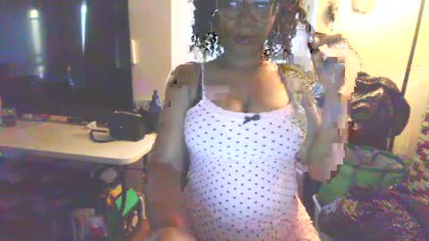 peachzdabody online show from September 28, 9:31 pm