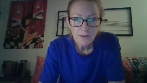 peanutbutterandjealous1 online show from April 24, 2:58 am