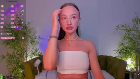 Sex Leah online show from June 5, 12:17 am