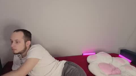 Rina and Max online show from February 19, 9:05 am