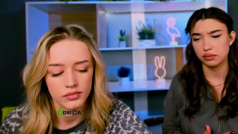 pearl heart online show from March 26, 12:33 pm