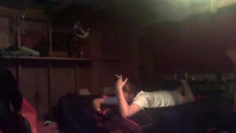 Pearl May online show from March 25, 7:53 pm