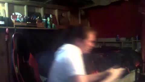 Pearl May online show from March 28, 9:47 pm