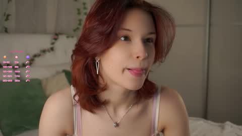 Snapshot of pebee chatting on February 21, 1:06 am Lily online show from February 21, 1:06 am