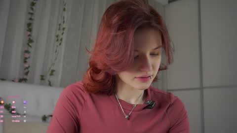 Snapshot of pebee chatting on February 26, 1:04 am Lily online show from February 26, 1:04 am